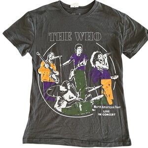 NWT The WHO , North American Tour T-Shirt Size: UNISEX Small